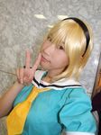  blonde_hair cosplay hairband higurashi_no_naku_koro_ni houjou_satoko photo red_eyes school_uniform serafuku tamura_akira 