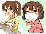  food hirasawa_ui hirasawa_yui k-on! mask siblings sisters surgical_mask 