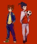  ball blue_eyes blue_hair brown_hair cloak inazuma_eleven_(series) inazuma_eleven_go long_hair male_focus matsukaze_tenma multiple_boys nemutai personality_switch red_background simple_background smile soccer_ball standing telstar tsurugi_kyousuke yellow_eyes 