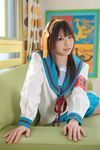  armband cosplay highres katou_mari photo sailor sailor_uniform school_uniform serafuku suzumiya_haruhi suzumiya_haruhi_no_yuuutsu 