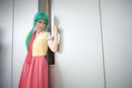  chippi cosplay green_hair higurashi_no_naku_koro_ni photo school_uniform serafuku sonozaki_mion vest 