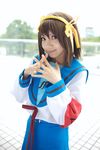  armband cosplay hair_ribbon hair_ribbons highres hoshiko photo ribbon sailor sailor_uniform school_uniform serafuku suzumiya_haruhi suzumiya_haruhi_no_yuuutsu 