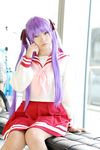  cosplay hair_ribbon hair_ribbons highres hiiragi_kagami lucky_star naito photo purple_hair ribbon sailor sailor_uniform school_uniform serafuku twintails 