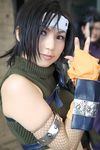  armor cosplay final_fantasy final_fantasy_vii fingerless_gloves gloves headband highres kozuki_ai midriff photo yuffie_kisaragi 