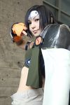  armor cosplay final_fantasy final_fantasy_vii fingerless_gloves gloves headband highres kozuki_ai midriff photo shorts yuffie_kisaragi 