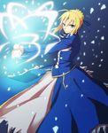  afjc ahoge artoria_pendragon_(all) blonde_hair dress fate/stay_night fate_(series) green_eyes hair_ribbon invisible_air light_particles ribbon saber solo sword weapon 