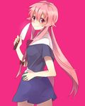  bow cellphone gasai_yuno hair_bow knife linaria_(ookinahitomi) looking_back mirai_nikki phone pink_hair red_eyes school_uniform simple_background skirt smile solo twintails weapon yandere 