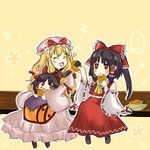  eating hakurei_reimu hana_sumi heart lowres multiple_girls senbei sweatdrop touhou yakumo_yukari yukkuri_shiteitte_ne yuri 