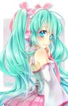  aqua_eyes aqua_hair bare_shoulders bow hair_bow hair_ribbon hatsune_miku headphones long_hair looking_back namisaki_yuka ribbon smile solo twintails very_long_hair vocaloid 