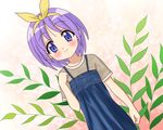  blue_eyes blush chunpai hiiragi_tsukasa looking_at_viewer lucky_star purple_hair smile solo 