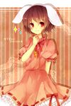  animal_ears arm_up bow brown_hair bunny_ears carrot carrot_necklace character_name dress flower frills hand_on_own_chest inaba_tewi jewelry lace light_smile looking_at_viewer necklace pendant pink_dress red_eyes ribbon short_hair short_sleeves solo sparkle striped striped_background suzuna_(mark_of_luck) touhou 