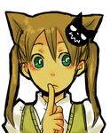  animal_ears bad_id bad_pixiv_id brown_hair cat_ears finger_to_mouth green_eyes kemonomimi_mode lowres maka_albarn shirou_(vista) solo soul_eater twintails 