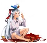  animal animal_on_head bangs bird bird_on_head fujiwara_no_mokou mugishima_orie on_head solo touhou 