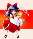  ascot bow detached_sleeves hair_bow hair_tubes hakurei_reimu highres long_hair red_eyes smile solo touhou yume_shokunin 