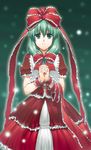  adapted_costume bow byeontae_jagga dress frills front_ponytail green_background green_eyes green_hair hair_bow hair_ornament hair_ribbon hands_clasped kagiyama_hina light_particles long_hair looking_at_viewer own_hands_together red_dress ribbon smile solo touhou 