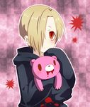  blonde_hair earrings gloomy_bear hair_over_one_eye hood hoodie idolmaster idolmaster_cinderella_girls jewelry red_eyes shirasaka_koume short_hair skirt sleeves_past_wrists sr_soba 