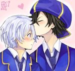  2boys black_hair blush coat eyes_closed hat heart kiss lag_seeing makushiyo multiple_boys necktie purple_eyes short_hair tegami_bachi white_hair yaoi zazie_shrine zazie_winters 