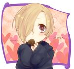  bad_id bad_pixiv_id bags_under_eyes blonde_hair brown_eyes candy child chocolate earrings eating face food hair_over_one_eye heart hood hood_down hoodie idolmaster idolmaster_cinderella_girls jewelry oversized_clothes shirasaka_koume short_hair simple_background sleeves_past_wrists solo tmk_(tmk92) younger 