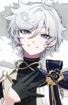  1boy ahoge blue_eyes cape chain cielomort_(fragaria_memories) earrings fragaria_memories fur-trimmed_cape fur_trim gloves grey_hair grin half_gloves hand_on_own_chest highres jewelry looking_at_viewer male_focus noko_(meityoko73) short_hair single_earring smile solo upper_body 