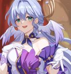  1girl :d breasts choker cleavage commentary_request detached_sleeves facial_mark gloves green_eyes hair_intakes hand_on_own_chest head_wings highres honkai:_star_rail honkai_(series) long_hair looking_at_viewer medium_breasts open_mouth purple_choker purple_hair robin_(honkai:_star_rail) short_sleeves smile solo upper_body very_long_hair wangqi white_background white_gloves wings 