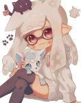  1girl :3 alolan_vulpix animal_ears black_cat black_thighhighs cat cat_ears cat_girl closed_mouth commentary crossed_legs grey_hair highres inkling inkling_girl inkling_player_character invisible_chair long_hair looking_at_viewer ochocho2828 pokemon pokemon_(creature) red_eyes simple_background sitting smile splatoon_(series) splatoon_3 sweater tentacle_hair thighhighs white_background white_sweater 