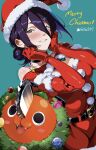  1girl absurdres artist_name belt black_belt black_choker breasts chainsaw_man choker christmas_wreath dress elbow_gloves fangs fur-trimmed_dress fur_trim gloves goone207 green_eyes grenade_pin hair_between_eyes hair_bun hand_on_own_face hat highres looking_at_viewer medium_hair open_mouth pochita_(chainsaw_man) purple_hair red_dress red_gloves red_hat reze_(chainsaw_man) santa_costume santa_dress santa_hat small_breasts wreath 