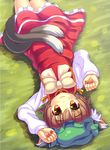  :3 animal_ears arm_up bow brown_hair cat_ears cat_tail chen fingernails hat long_sleeves looking_at_viewer lying multiple_tails nail_polish on_back on_grass red_eyes shadow short_hair skirt smile solo tail touhou upside-down vest yagishimeji 