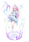  1girl absurdres aemeath_(wuthering_waves) ahoge auui commentary_request dated dress highres holding holding_microphone long_hair looking_at_viewer microphone orange_eyes outstretched_arm pink_hair ponytail signature smile solo standing standing_on_one_leg v white_background white_dress wuthering_waves 