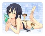  ;) ass bare_shoulders barefoot bikini black_hair blush chibi feet flat_chest highres hirasawa_ui k-on! k10k long_hair lying multiple_girls nakano_azusa on_stomach one_eye_closed red_eyes side-tie_bikini smile soles star suzuki_jun swimsuit toes twintails 