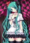  bad_id bad_pixiv_id bracelet checkered checkered_background choker green_eyes green_hair hand_on_own_chest hatsune_miku highres jewelry long_hair shirato_sayuri skirt solo spring_onion twintails very_long_hair vocaloid world_is_mine_(vocaloid) 