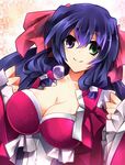  asama_tomo blush breasts cleavage green_eyes hair_tubes kyoukaisenjou_no_horizon large_breasts long_hair purple_eyes purple_hair smile solo tsuka_(raikousama) 