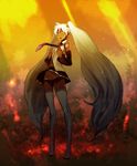  alternate_color bezi detached_sleeves hatsune_miku long_hair necktie skirt solo sunset thighhighs twintails vocaloid white_hair wind wind_lift 