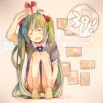  39 bad_id bad_pixiv_id closed_eyes gift green_hair hatsune_miku long_hair musical_note object_on_head open_mouth ousaka_nozomi solo squatting twintails very_long_hair vocaloid 