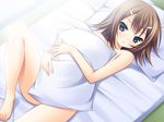  bad_id bad_pixiv_id baka_to_test_to_shoukanjuu barefoot blush brown_hair covering covering_chest green_eyes hair_ornament hairclip karukanko kinoshita_hideyoshi looking_at_viewer male_focus nude otoko_no_ko pillow short_hair solo 