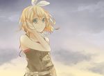  bad_id bad_pixiv_id blonde_hair booota camisole green_eyes hair_ornament hairband hairpin kagamine_rin short_hair sky solo vocaloid 