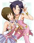  belt black_hair brown_hair dress grin hagiwara_yukiho hotate_(suikaneko) idolmaster idolmaster_(classic) jewelry kikuchi_makoto multiple_girls necklace pink_diamond_765 short_hair smile v 