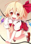  :d ahoge ascot bad_id bad_pixiv_id blonde_hair blush fang flandre_scarlet fumoyuni looking_at_viewer mary_janes open_mouth red_eyes shoes short_hair skirt skirt_set slit_pupils smile solo touhou wings 