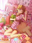  barefoot bow brown_eyes brown_hair bunny character_doll doll_house gekota hair_bow hair_brush hair_ribbon highres holding kamijou_touma mirror misaka_mikoto pillow ribbon short_hair sitting solo star stuffed_animal stuffed_bunny stuffed_frog stuffed_toy sunlight teddy_bear to_aru_majutsu_no_index yubari_rumoi 