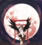  black_hair black_wings haon looking_at_viewer moon shameimaru_aya skirt solo torii touhou wings 