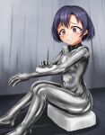  bodypaint clenched_teeth completely_nude highres idolmaster idolmaster_cinderella_girls indoors metal_skin nude petrification scared shiny_skin shiragiku_hotaru silver_paint teeth yaneura_(yaneur) 