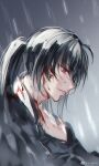  1boy ahoge black_gloves black_hair black_hanfu black_robe blood blood_on_face blood_on_hands chinese_clothes chinese_commentary from_side gloves hair_between_eyes hand_on_own_neck hanfu long_hair looking_down male_focus modao_zushi parted_lips partially_fingerless_gloves ponytail profile rain red_eyes robe smirk solo upper_body watermark weibo_watermark xiao_xiao_zuowen xue_yang 