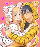  animal_costume animal_print artist_name asuna_(sao) black_hair black_shirt brown_eyes brown_hair closed_mouth commentary_request cosplay couple grey_eyes heart hetero highres hood hood_up hug kigurumi kirito light_blush long_hair long_sidelocks looking_at_viewer onesie open_mouth outline pink_background shirt short_hair sidelocks simple_background smile sword_art_online tiger tiger_costume tiger_print tu_tora2 twitter_username upper_body watermark white_outline white_tiger 