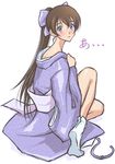  blue_eyes blush brown_hair f-fact from_behind japanese_clothes kimono knee_up long_hair long_sleeves looking_at_viewer looking_back ponytail simple_background sitting socks solo true_tears very_long_hair white_background white_legwear yuasa_hiromi 