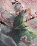  black_hairband from_behind green_eyes hairband katana konpaku_youmu short_hair silver_hair skirt solo sword touhou weapon zatsuon 