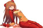  blue_eyes bodysuit brown_hair evangelion:_2.0_you_can_(not)_advance hair_ornament hair_over_one_eye long_hair multicolored multicolored_bodysuit multicolored_clothes neon_genesis_evangelion orange_bodysuit plugsuit rebuild_of_evangelion red_bodysuit sakamoto_mineji shikinami_asuka_langley simple_background sitting solo souryuu_asuka_langley test_plugsuit white_background 