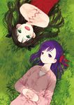  bad_id bad_pixiv_id black_hair fate/stay_night fate_(series) from_above grass green_eyes hair_ribbon hands_clasped interlocked_fingers long_hair lying matou_sakura moekon multiple_girls on_back open_mouth outstretched_arms own_hands_together purple_eyes purple_hair ribbon siblings stretch toosaka_rin two_side_up 