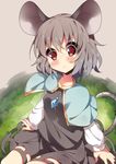  :&lt; animal_ears bad_id bad_pixiv_id blush capelet dress grey_hair jewelry mouse_ears mouse_tail nazrin necklace red_eyes short_hair sitting solo tail takashiru touhou 