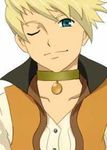  blonde_hair green_eyes guy_cecil jewelry jpeg_artifacts lowres male_focus necklace one_eye_closed smile solo tales_of_(series) tales_of_the_abyss 