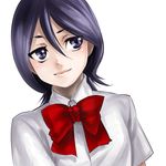  black_hair bleach hair_between_eyes kuchiki_rukia purple_eyes smile solo tamachi_kuwa 