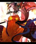  alternate_costume asymmetrical_wings bare_shoulders barefoot black_hair flower hair_flower hair_ornament houjuu_nue japanese_clothes kimono letterboxed looking_at_viewer red_eyes shiina_shian short_hair smile solo touhou wings 